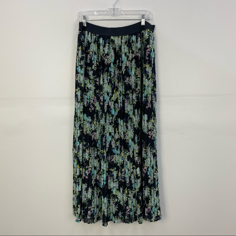 LC Lauren Conrad Navy Floral Pleated Maxi Skirt